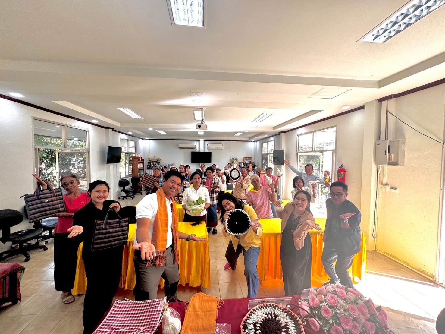 โครงการส่งเสริมทักษะและสมรรถนะในการสร้างอาชีพและรายได้ผู้สูงอายุ รุ่นที่ 2 (วันที่ 2)