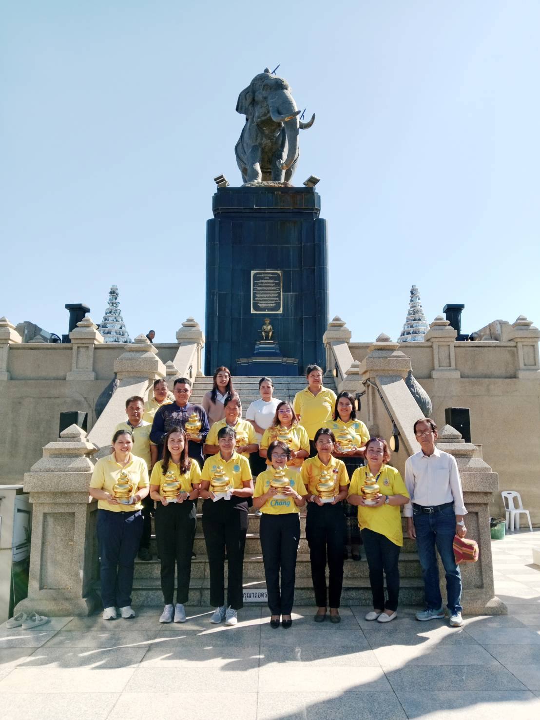 โครงการปิดทองเบิกฟ้า สักการบูชา มหารัชกาลที่ 1