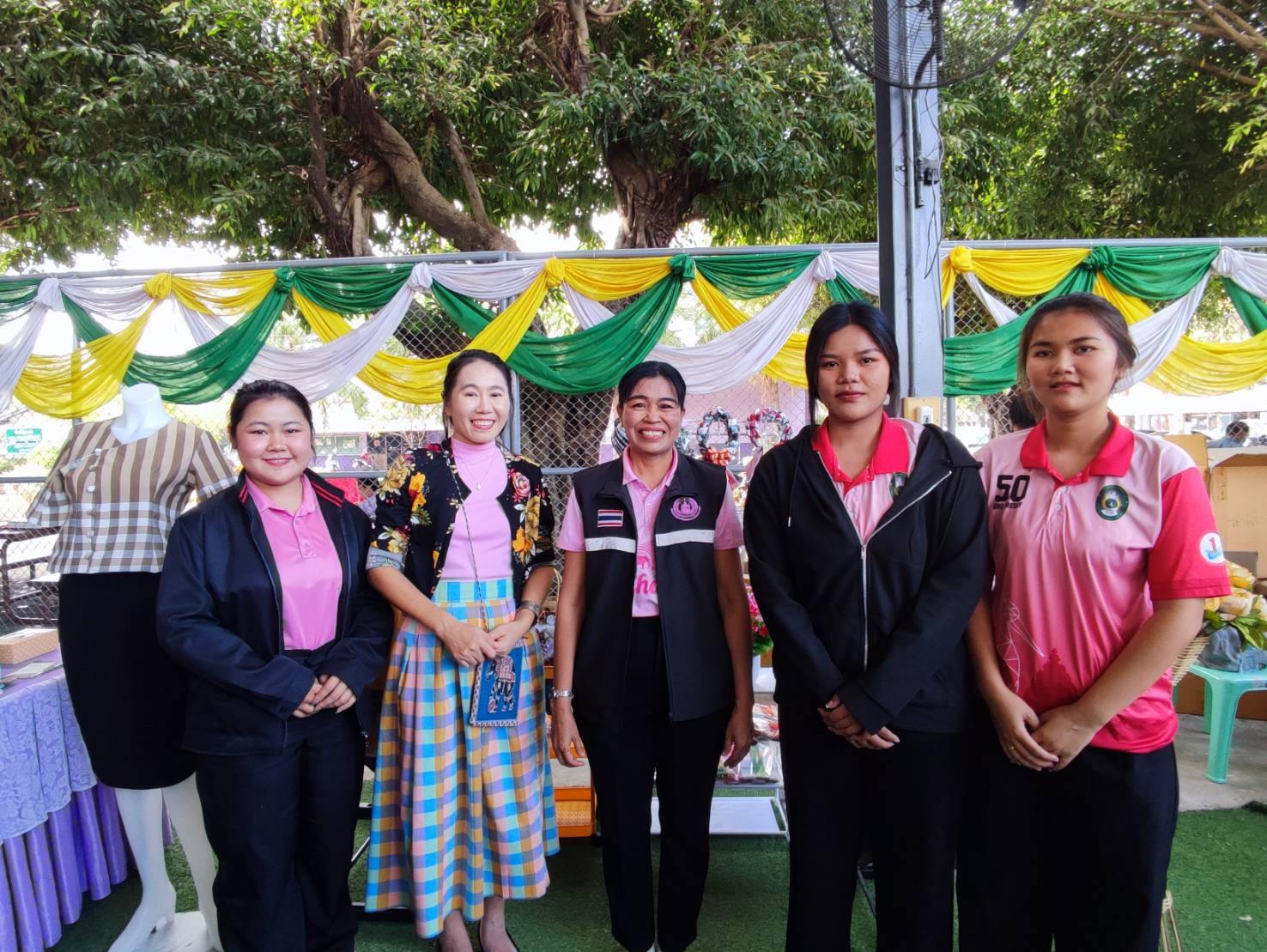 ศพส.บ้านบุรีรัมย์ ร่วมออกบูธผลิตภัณฑ์ผู้สูงอายุ  วันคนพิการสากล จังหวัดบุรีรัมย์ ประจำปี 2567